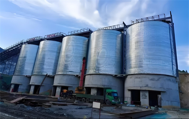 潜江螺旋卷板仓施工现场